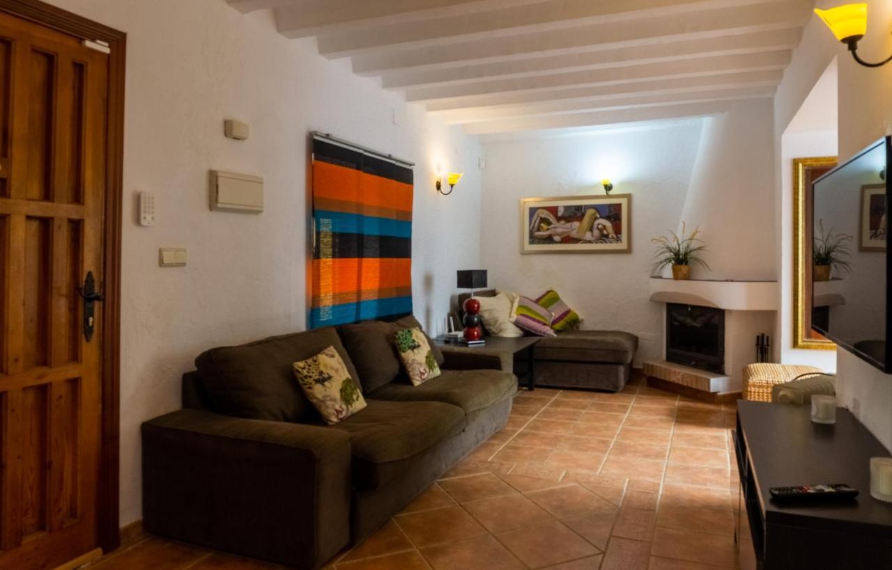 Вилла Idyllic Townhouse In Marbella Old Town Экстерьер фото