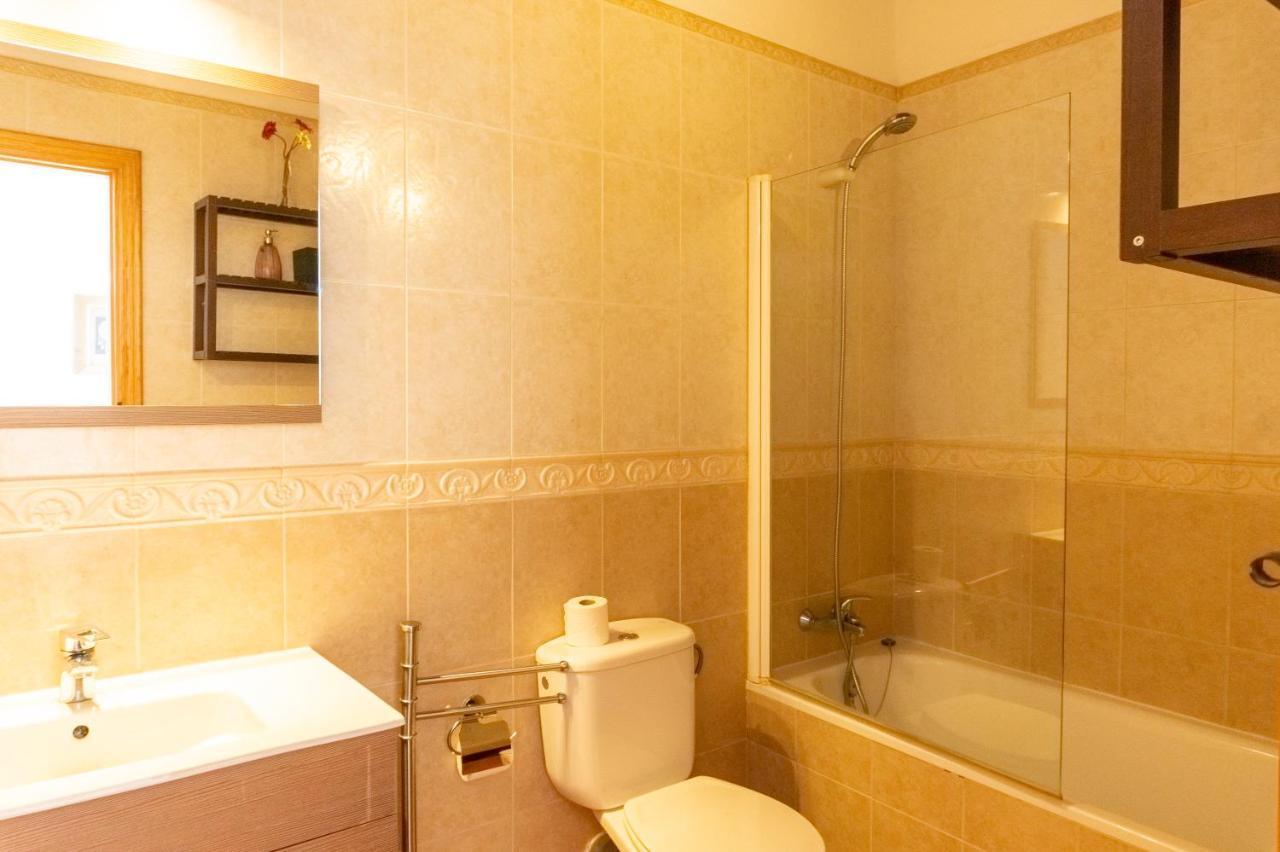 Вилла Idyllic Townhouse In Marbella Old Town Экстерьер фото